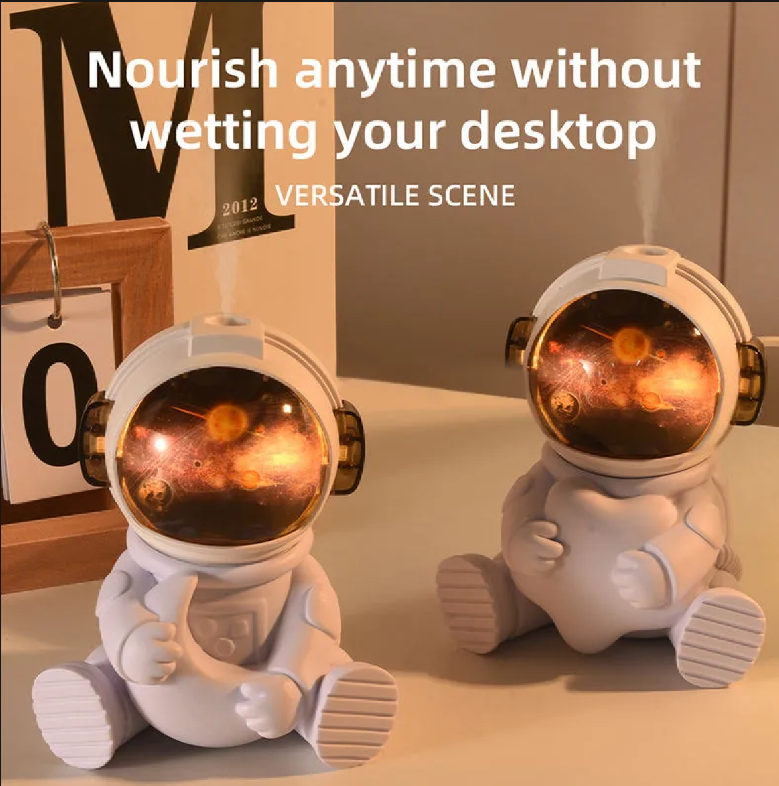 Air Humidifier  Diffuser for Air Freshener as an Astronaut